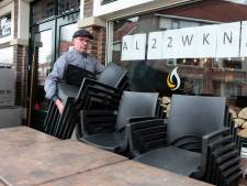 Ted (54) heeft een restaurant, maar is noodgedwongen aan het solliciteren