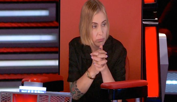 2 2 Miljoen Kijkers Zien Anouk Opnieuw Jan Smit Fileren In The Voice Vreselijk Liedje Blij Dat Het Voorbij Is Show Ad Nl