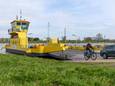 De tariefheffing bij de Bergsche Maasveren, zoals het pontje van Drongelen naar Waalwijk, levert veel discussie op.