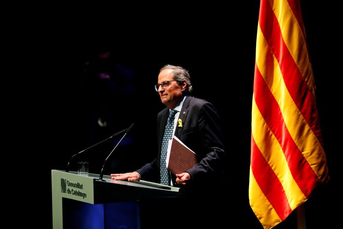Torra presenteerde zijn separatistische routeboek gisterenavond tijdens een lezing met de titel 'Ons Moment'. Vijf maanden geleden werd hij gekozen als premier van Catalonië in de plaats van Carles Puigdemont.
