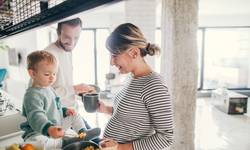 Baby op komst? Dan eten vrouwen vaak niet gezond genoeg