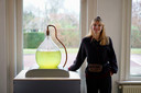 Kunstenaar Annabel Konings doet onderzoek naar de invloed van algen op de luchtkwaliteit.  Ze exposeerde vorig jaar in het Kunststation Delden en is een van de deelnemende kunstenaars aan ‘Less | Better’.