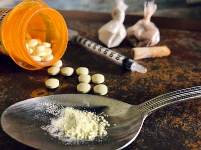 Dutch spend almost billion on drugs