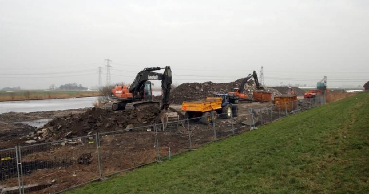 Betonfabriek in puin in Grafhorst