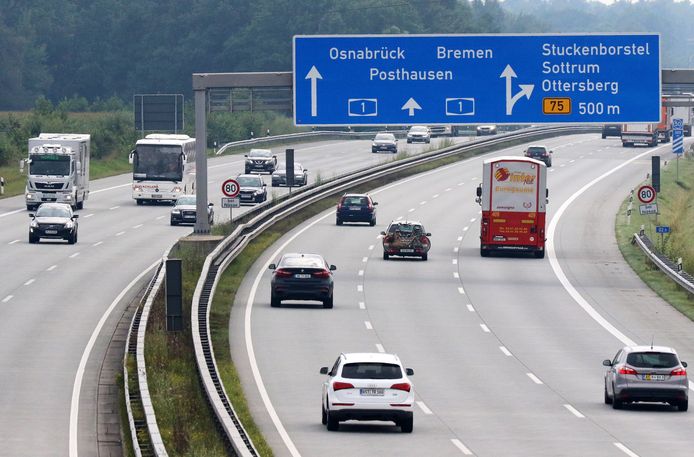 Gratis naar de wc langs de Autobahn, vanwege de ...