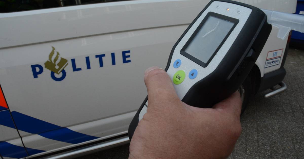 Dronken bestuurder veroorzaakt botsing in Rijen: ‘Had vijf keer te veel alcohol op’.