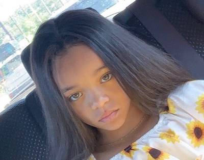 Le mini sosie de Rihanna décroche un contrat de mannequin à l’âge de 7 ans