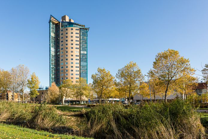 De Sequoia flat in Dordrecht. De bovenste twee woningen staan te koop.