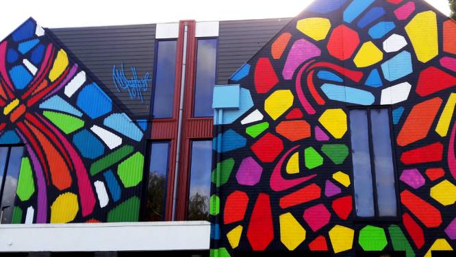 Dit zijn de mensen bij X-EL in Etten-Leur achter die kleurige gevels