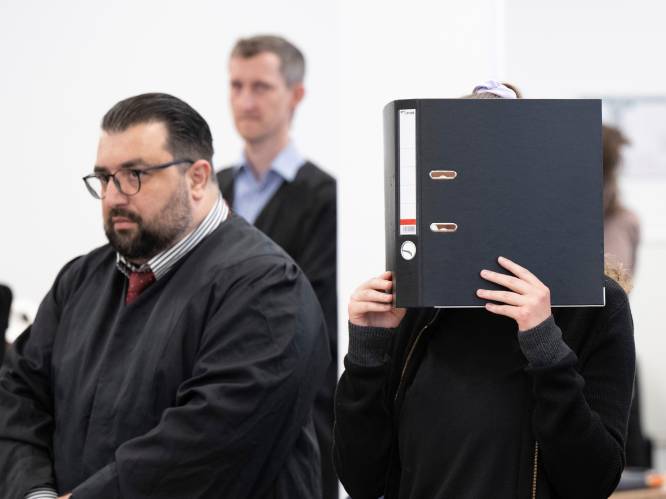 Lina (28), “de gevaarlijkste links-extremist van Duitsland”, moet ruim vijf jaar gevangenis in 