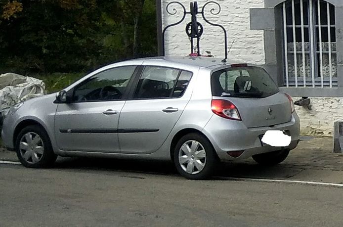 La Renault de Claude et de son épouse est encore en parfait état.