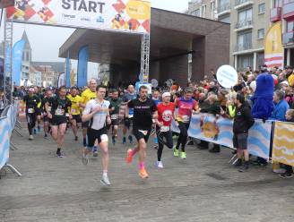 IN BEELD. Meer dan 2.000 lopers en ontelbare supporters overspoelen Deinze voor 100 km voor Kom op tegen Kanker