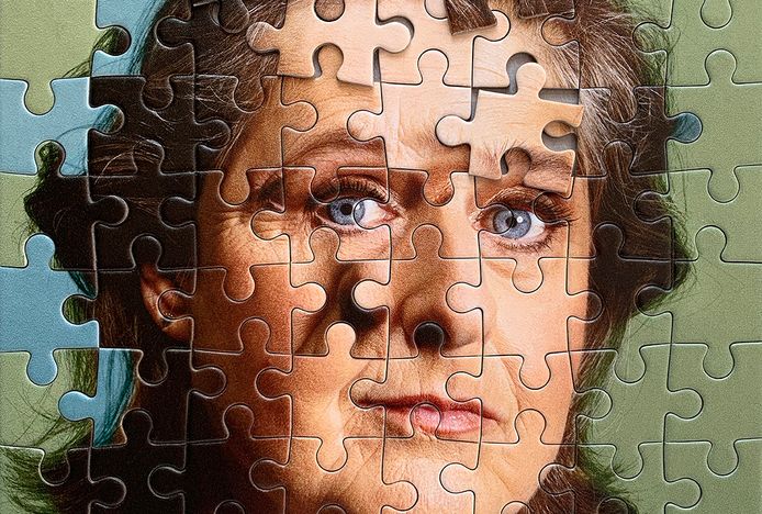 Juul Vrijdag staat met Matzer Theaterproducties in Waalwijk met de voorstelling ‘Je kunt me gerust een geheim vertellen’.