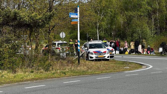 Gemoederen lopen hoog op bij noodopvang voor vluchtelingen in Soesterberg: man aangehouden
