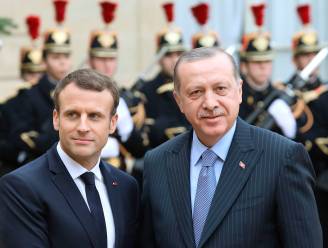 Erdogan haalt hard uit naar Macron: "Wie met terroristen naar bed gaat, moet op de blaren zitten"