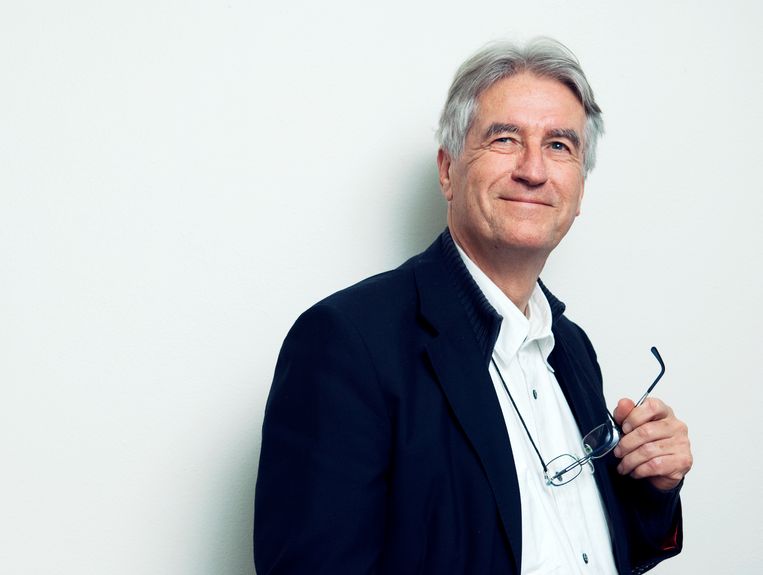 Jaap van Ginneken: ‘Bij muizen verandert er iets fysieks in de hersenen wanneer ze succes oogsten. We kunnen moeilijk Bart De Pauw op de snijplank leggen om te controleren of dat ook bij de mens zo is.’ Beeld Annelore van Herwijnen