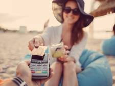 Etes-vous automatiquement assuré(e) via votre carte de crédit? Voici les couvertures et frais auxquels vous pouvez vous attendre