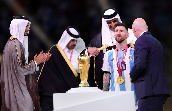 Lionel Messi was awarded the Bisht Award for handing over the World Cup.