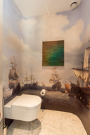 Toilet van de villa in Waalre
