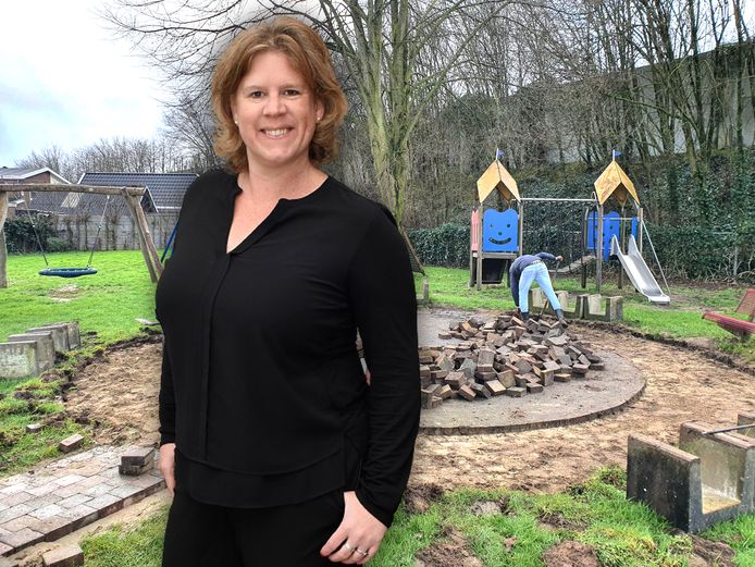 Columnist Daniëlle Pels schrijft over speeltuinen. Speeltuin op de achtergrond ter illustratie.