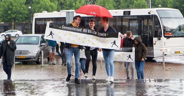Ja hoor, tennispark Loosbroek kan wél in plan van clubs zelf - BD.nl