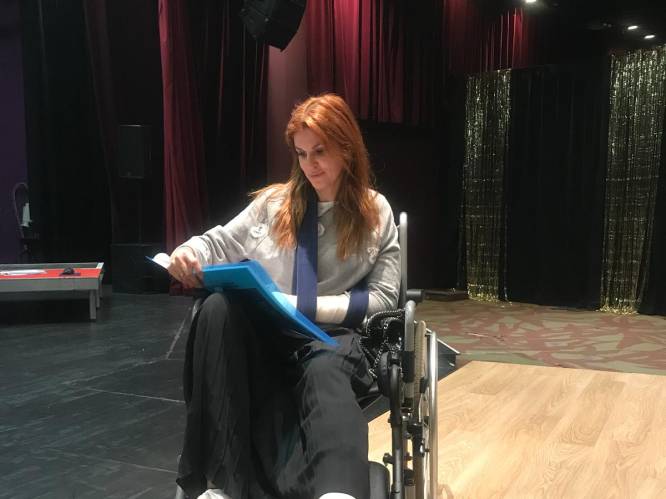 Katja Retsin dondert van het podium en zit nu in een rolstoel: "Mijn dochter moet me zelfs helpen aankleden"