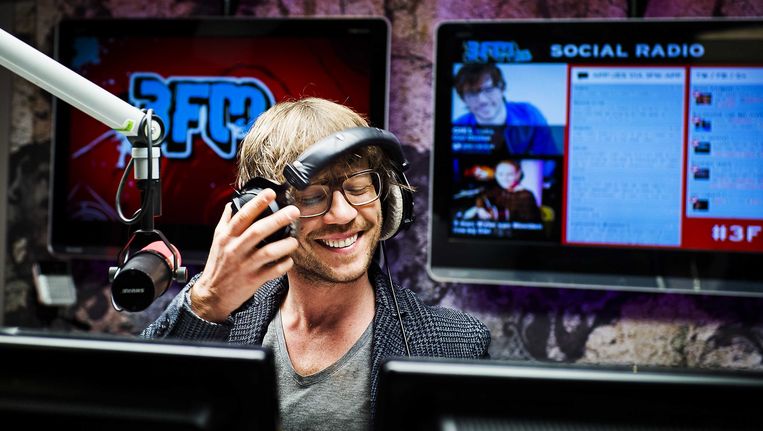 Giel Beelen blijft zijn 3FM-chtendshow doen. Vanaf augustus gaat hij ook op de vrijdagavond radio maken, samen met de van Q-Music overgenomen Eva Koreman. Beeld anp
