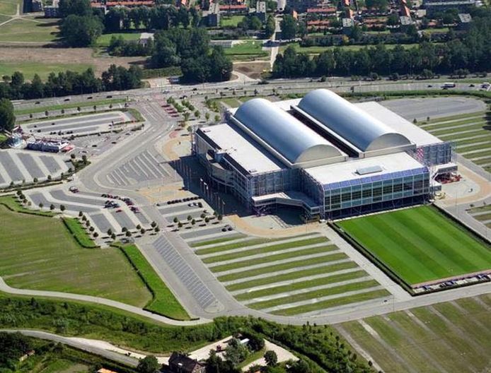 Het GelreDome van bovenaf