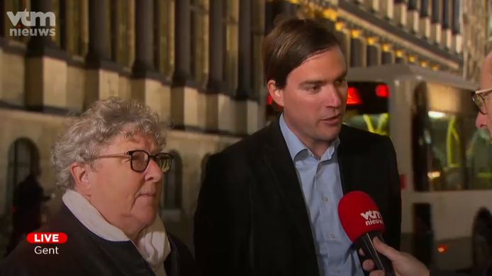 Mathias De Clercq (Open Vld) en Mieke Van Hecke (CD&V) zien “geen reden” om de coalitiegesprekken met het linkse kartel stop te zetten.