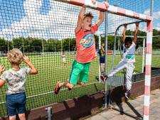 Met deze 6 tips komen jij en je kinderen de zomervakantie in coronatijd goed door