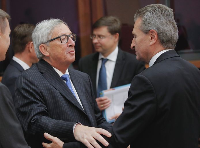 Günther Oettinger avec le président de la Commission européenne Jean-Claude Juncker.