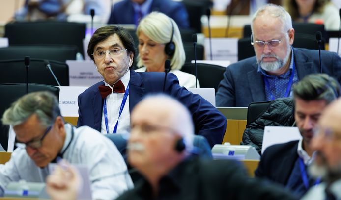 L'eurodéputé Elio Di Rupo.