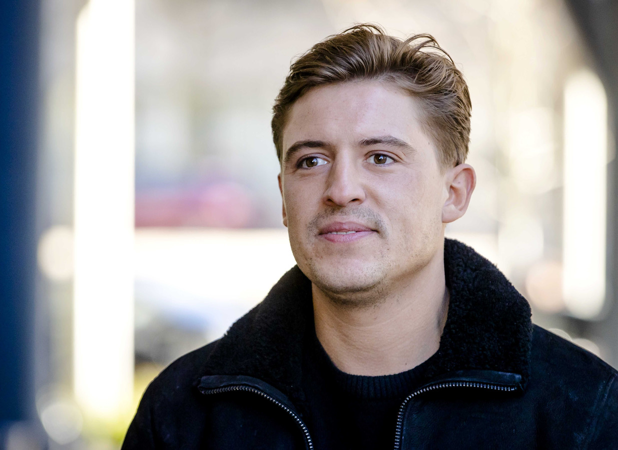Lil kleine maakt comeback met single samen met boef ik vertel mijn