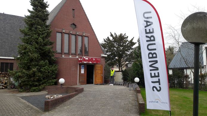 De vroegere Hemsteakerk in Eibergen is ook ingericht als stembureau.