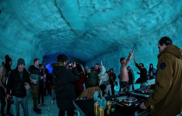 Dit is het duurste festival ter wereld - feest in een gletsjer.