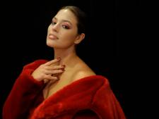 Ashley Graham partage une photo poignante d’elle en plein accouchement