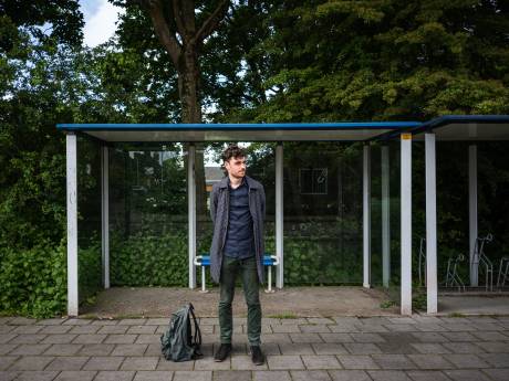 Het streekvervoer staat onder druk, kun je nog zorgeloos reizen door de Betuwe? We nemen de proef op de som