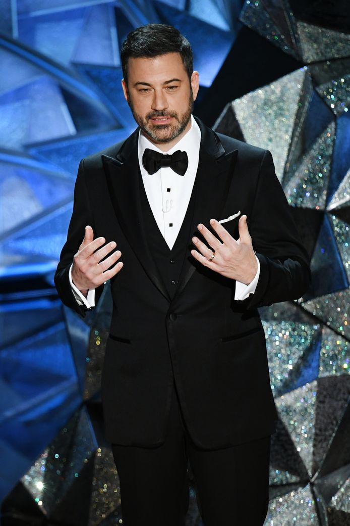 Jimmy Kimmel op het podium voor de Oscaruitreiking.
