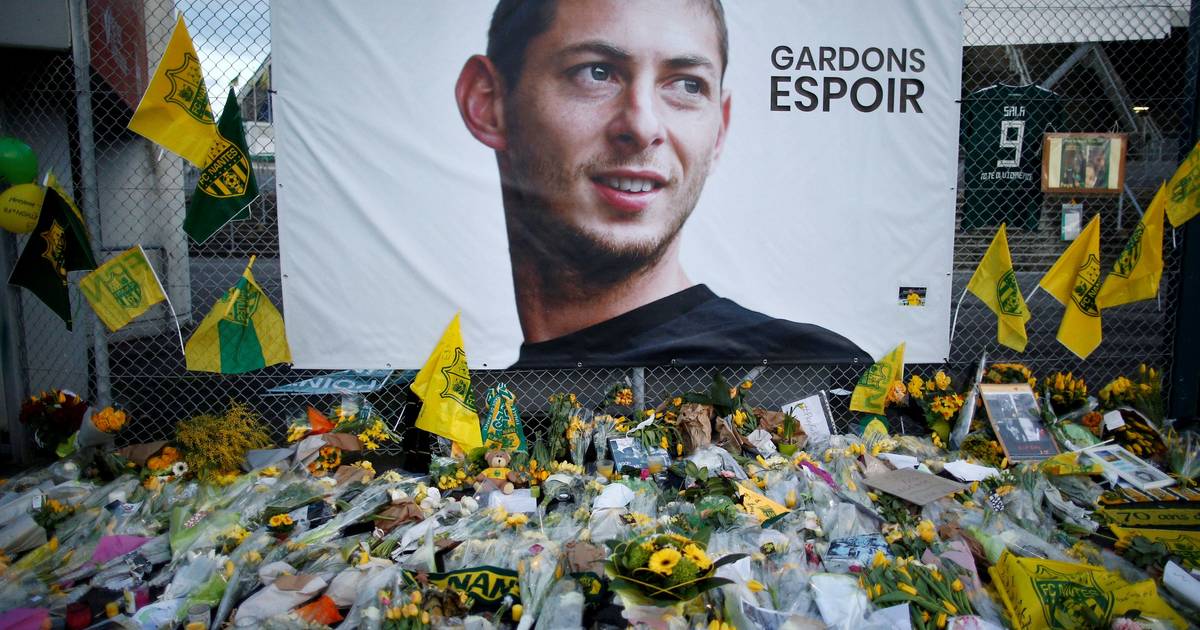 Footballer pilot Sala on disaster flight fears plane ‘unreliable’ |  foreign football