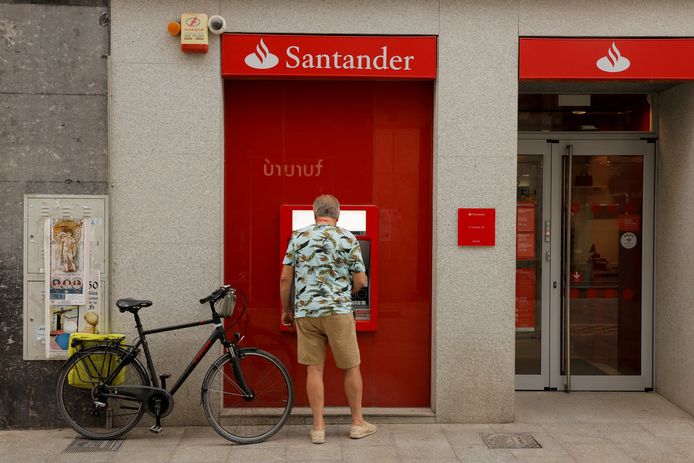 Santander is een van de grootste Spaanse banken. Via Santander Consumer Bank is de instelling ook actief in België.