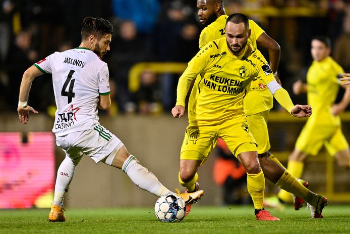 Alex Maes op een archiefbeeld. De (ex-)aanvoerder mag weg bij Lierse.