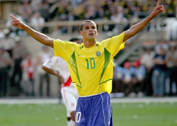 Rivaldo in het shirt van Brazilië.