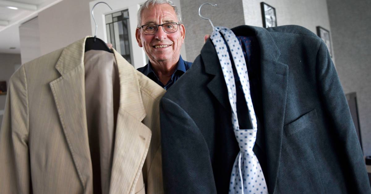 Leo (77) was sinterklaas en prins carnaval in Bornerbroek, nu zit hij vlak bij de koning tijdens Pri