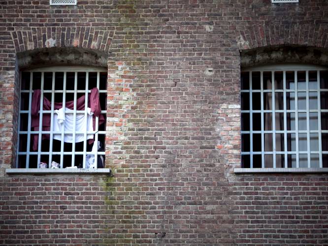 Cipiers weigeren te werken in Vlaamse en Brusselse gevangenissen: duizenden gedetineerden moeten op cel blijven