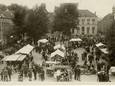 Weekmarkt rond 1940.