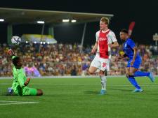 Ajax wint ruim van Curaçao dankzij de grote Rasmussen-show en kanonskogel Ihattaren