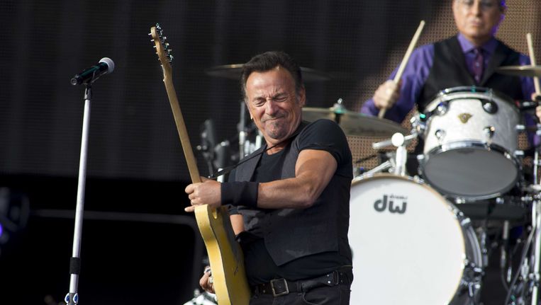 Bruce Springsteen in actie in Den Haag. Hij speelde 3,5 uur. Beeld ANP
