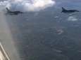 Olympiërs krijgen warm welkom van luchtmacht, dochtertje voor Van der Wiel