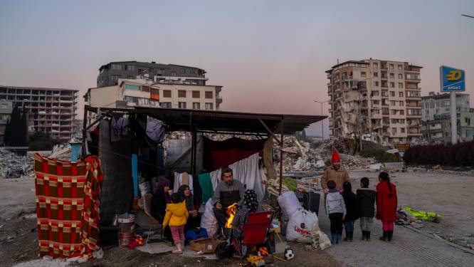LIVE | Dodental boven de 40.000, man (65) en meisje (15) na 208 uur levend uit puin gehaald in Antakya