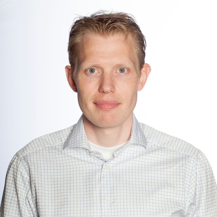 Tekstschrijver Jan Beuving beschrijft in ‘Die geur’ de schuldenproblematiek vanuit het perspectief van de deurwaarder. Beeld Maartje Geels
